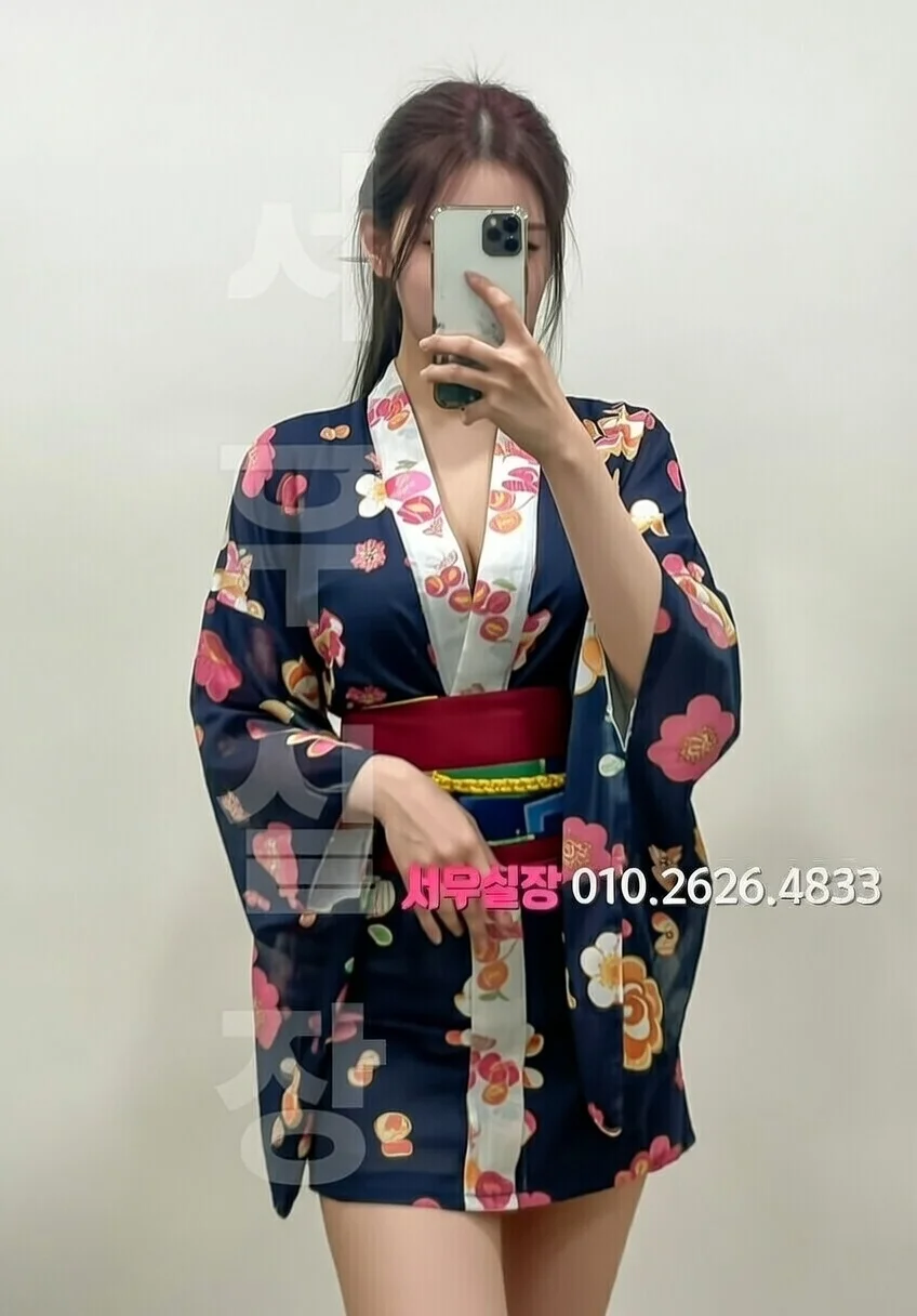 신사 셔츠룸 프리미엄 라인업 19번 프로필